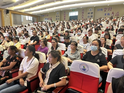 港實小家校共育 | 入學季 共成長 家庭教育咨詢服務(wù)助力家長陪伴孩子啟航